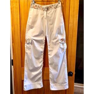 Bebe White Crisp Cotton Cargo Style Pants